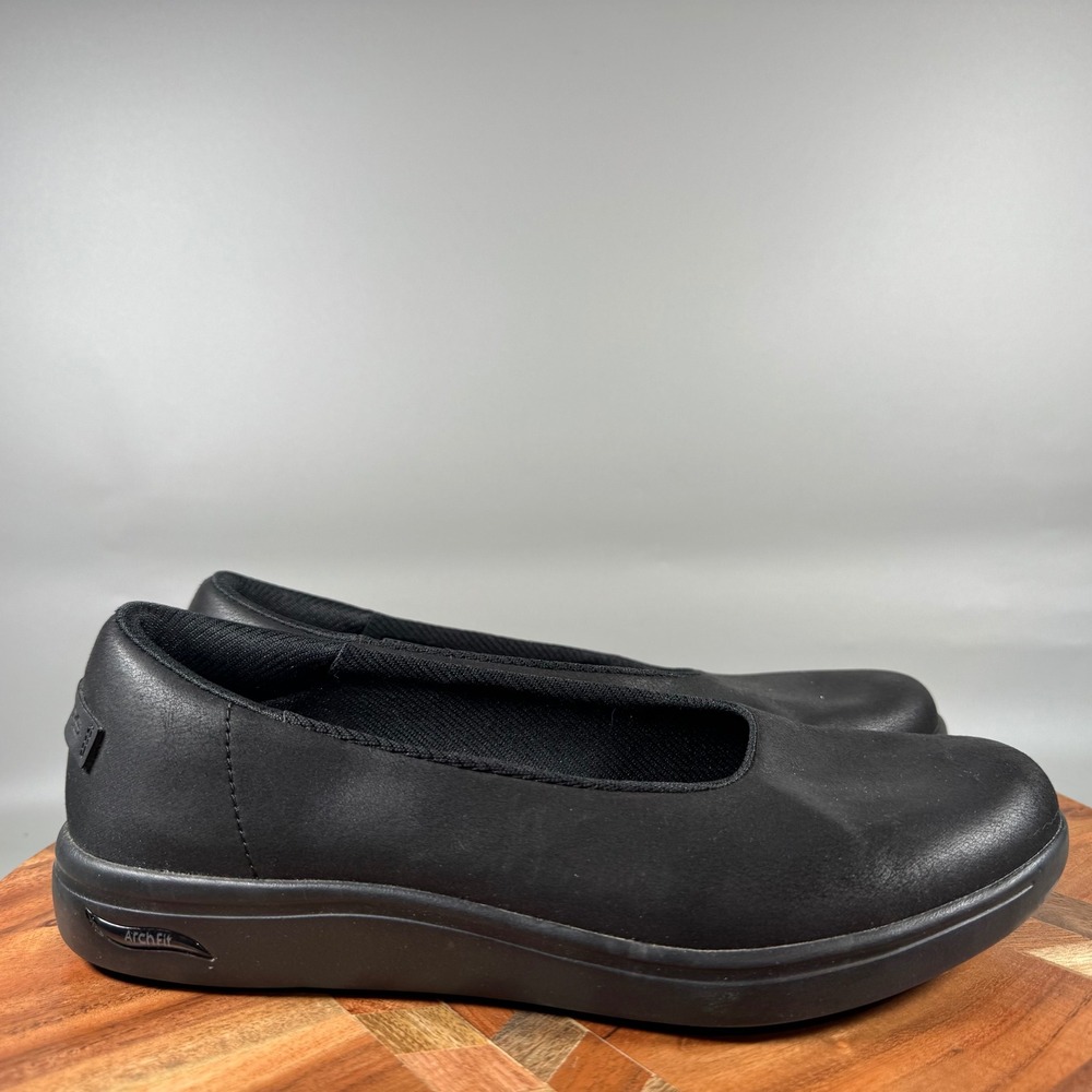 Skechers Arch Fit On-The-GO Black Slip On Walking Shoes Women 7 136550 BBK